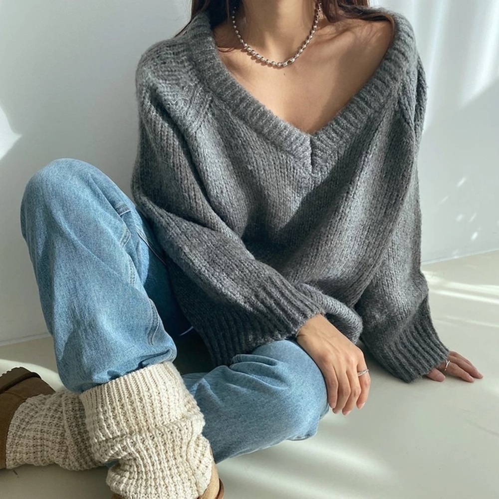Sweater knit wide sleeve cream white black V-neck womens loose top - Picture 2 of 14